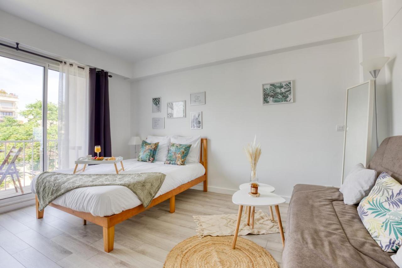 Zzzen Aux Portes De Paris Avec Parking Et Netflix Vincennes Dış mekan fotoğraf